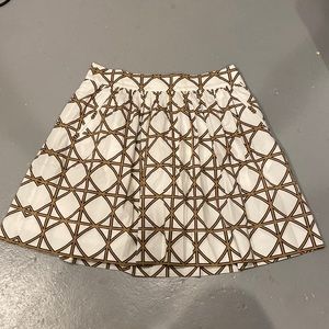 Banana Republic white skirt geometric lattice